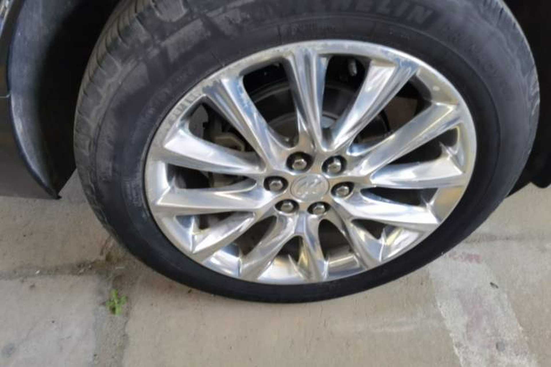 Used Buick Enclave 2020 28T Four-Wheel Drive Luxury Flagship Edition Exterior 5