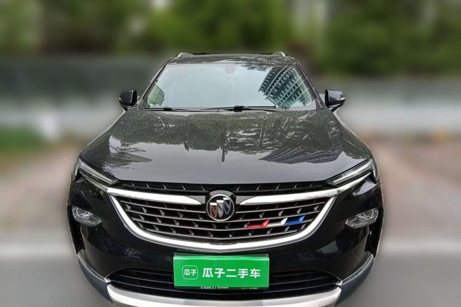 Used Buick Enclave 2020 28T Two-Wheel Drive Luxury Version Front