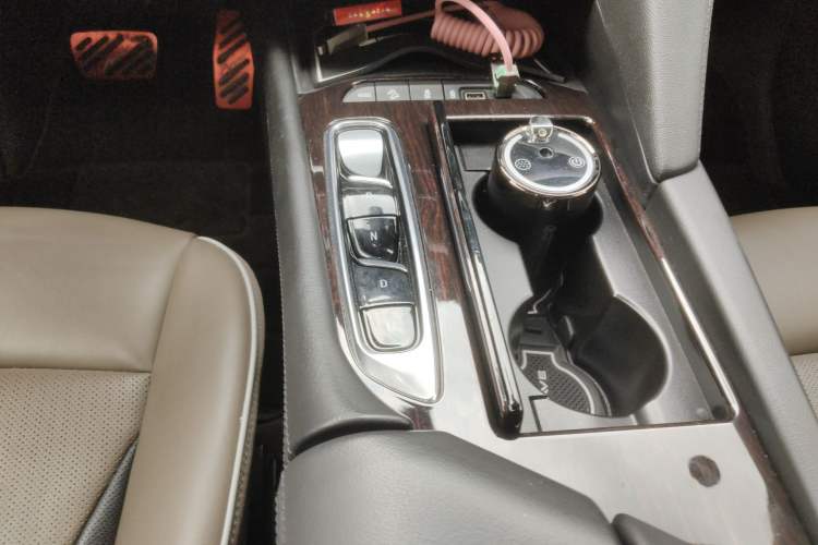 Used Buick Enclave 2020 28T Four-Wheel Drive Luxury Flagship Edition Gear Lever