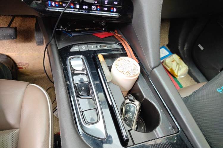Used Buick Enclave 2020 28T Four-Wheel Drive Luxury Flagship Edition Gear Lever