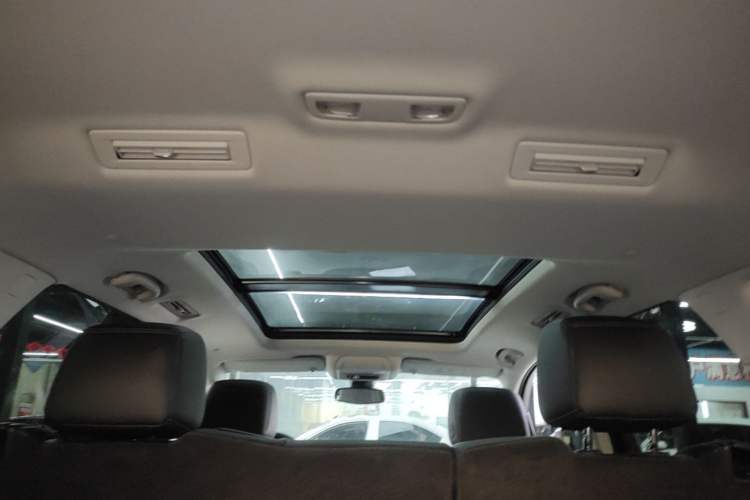 Used Buick Enclave 2020 28T Four-Wheel Drive Prestige Version Headliner