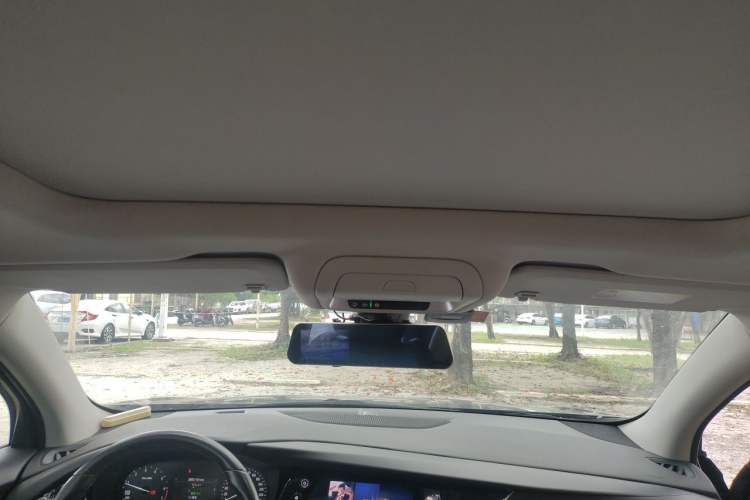 Used Buick Enclave 2020 28T Four-Wheel Drive Prestige Version Headliner