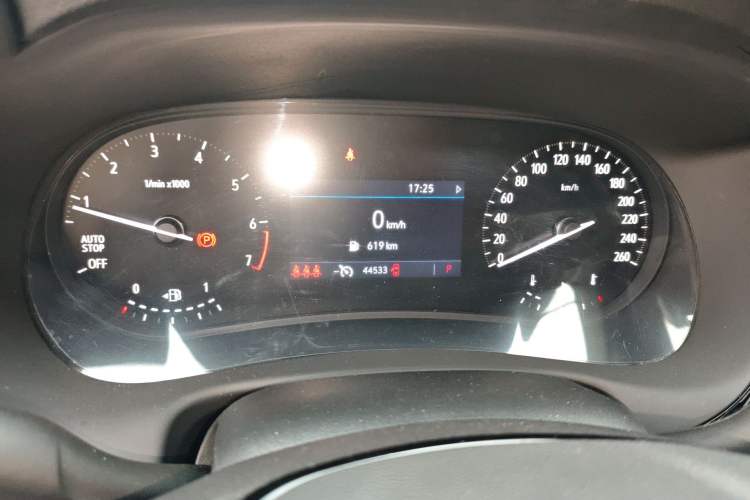 Used Buick Enclave 2020 28T Two-Wheel Drive Luxury Version Instrument Cluster