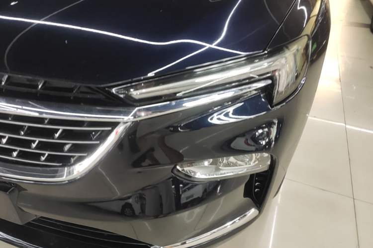 Used Buick Enclave 2020 28T Four-Wheel Drive Prestige Version Left Front Headlight