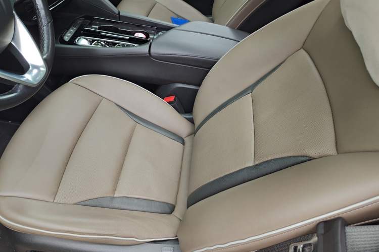 Used Buick Enclave 2020 28T Four-Wheel Drive Luxury Flagship Edition Left Front Seat
