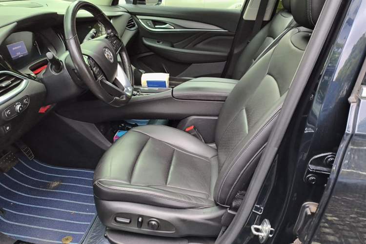 Used Buick Enclave 2020 28T Two-Wheel Drive Prestige Version Left Front Seat