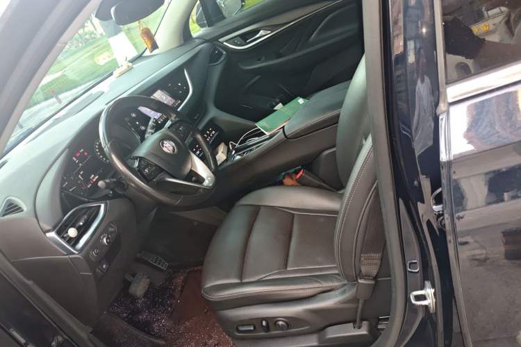 Used Buick Enclave 2020 28T Two-Wheel Drive Prestige Version Left Front Seat