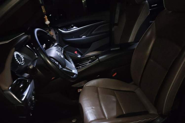 Used Buick Enclave 2020 28T Four-Wheel Drive Luxury Flagship Edition Left Front Seat