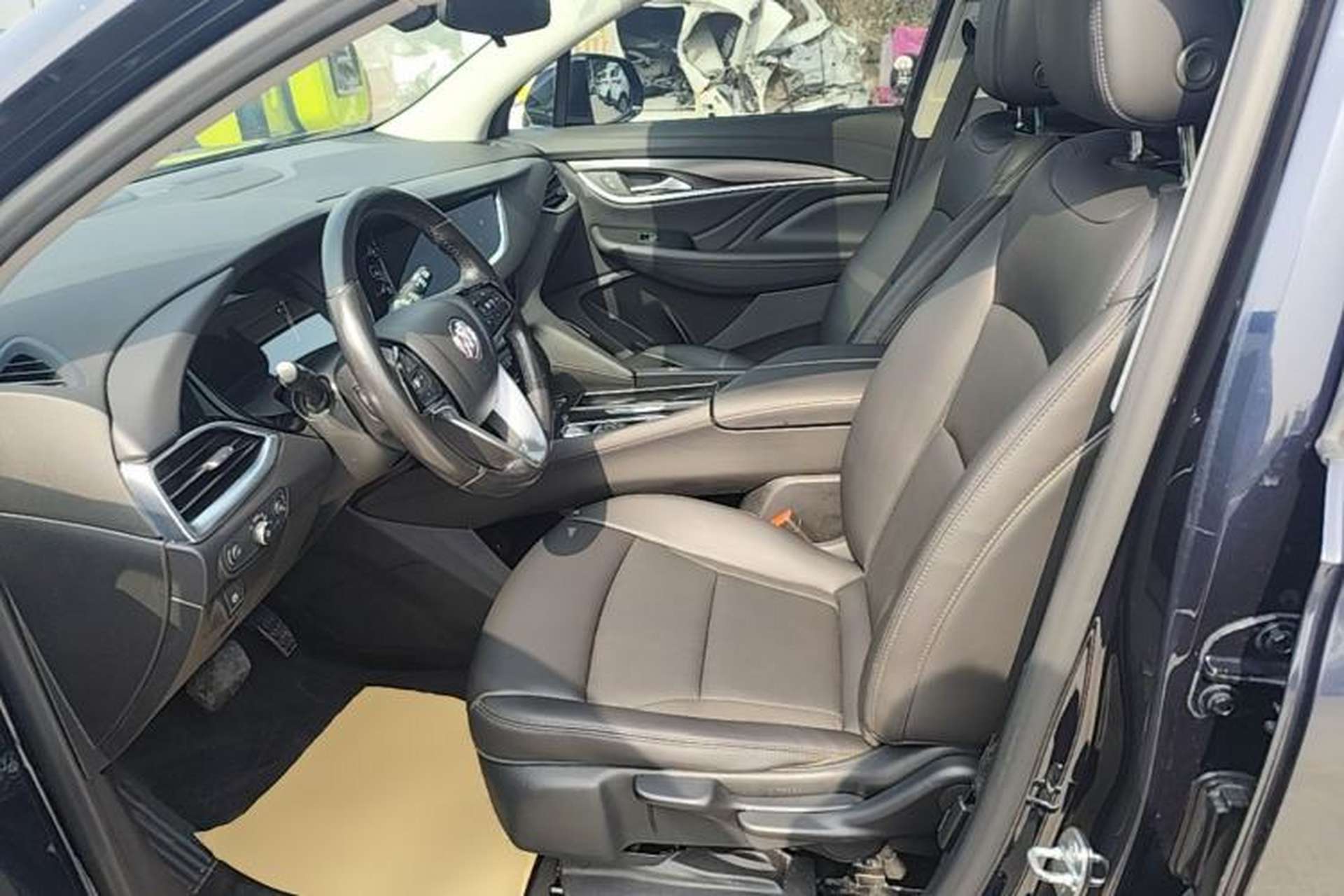 Used Buick Enclave 2020 28T Two-Wheel Drive Zhanqi Version Left Front Seat