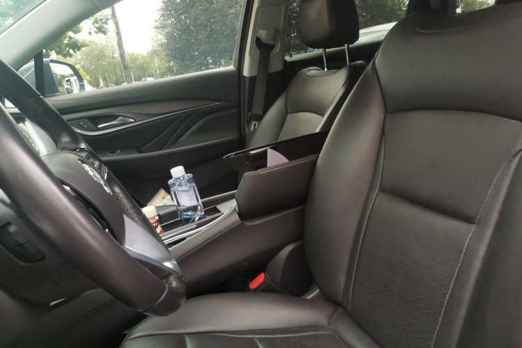 Used Buick Enclave 2020 28T Four-Wheel Drive Prestige Version Left Front Seat