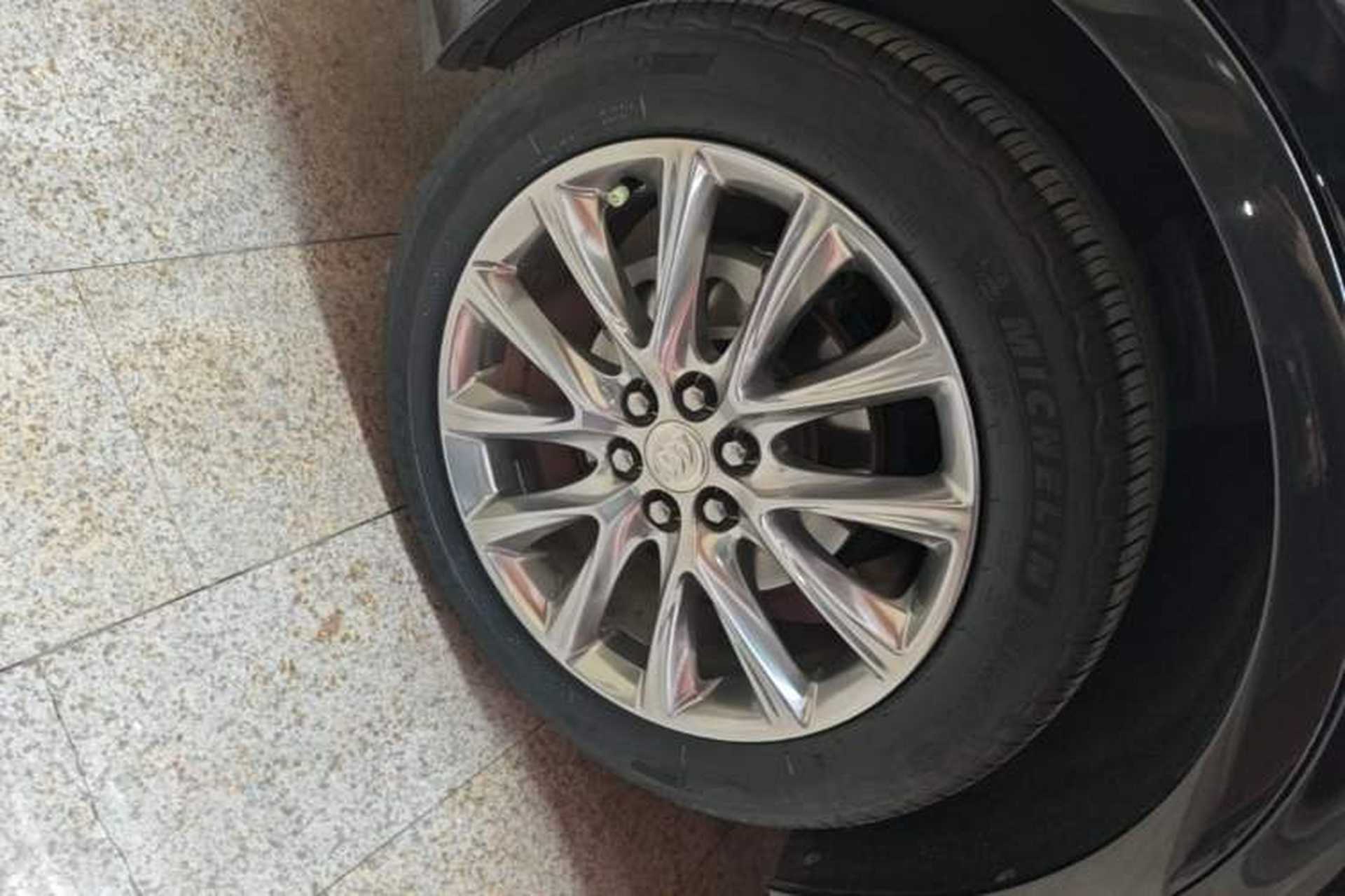 Used Buick Enclave 2020 28T Four-Wheel Drive Luxury Flagship Edition Left Front Wheel Hub