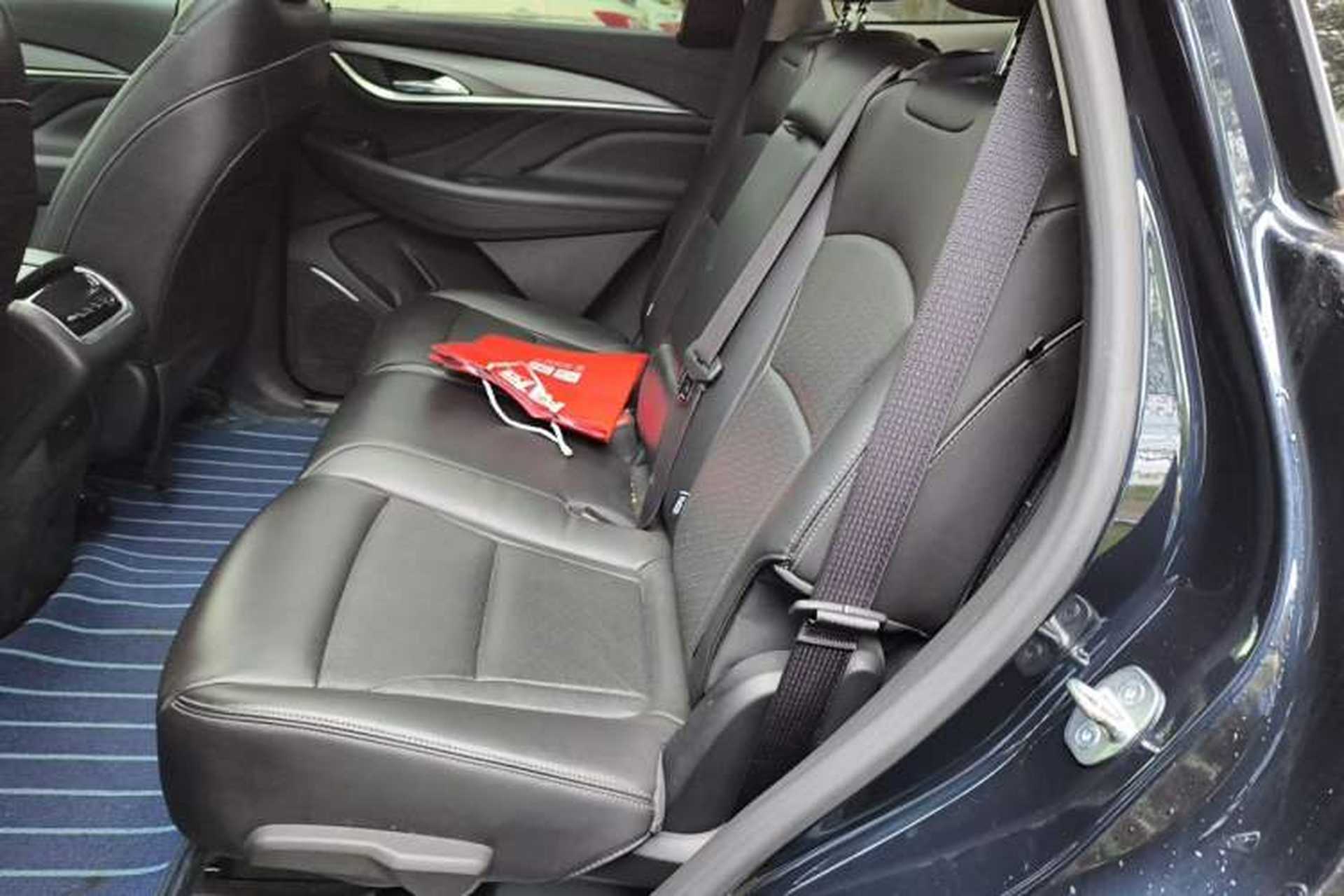 Used Buick Enclave 2020 28T Two-Wheel Drive Prestige Version Left Rear Seat