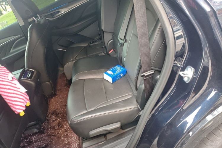 Used Buick Enclave 2020 28T Two-Wheel Drive Prestige Version Left Rear Seat