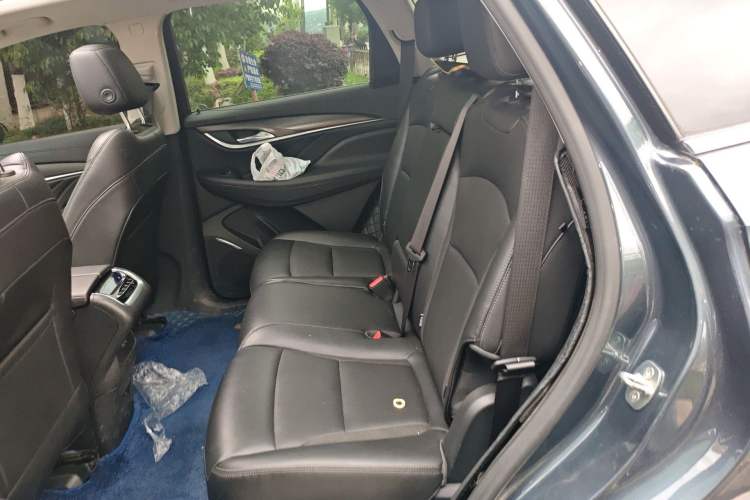 Used Buick Enclave 2020 28T Two-Wheel Drive Luxury Version Left Rear Seat