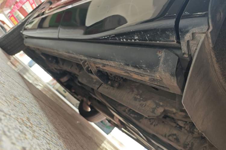 Used Buick Enclave 2020 28T Four-Wheel Drive Luxury Flagship Edition Left Side Sill
