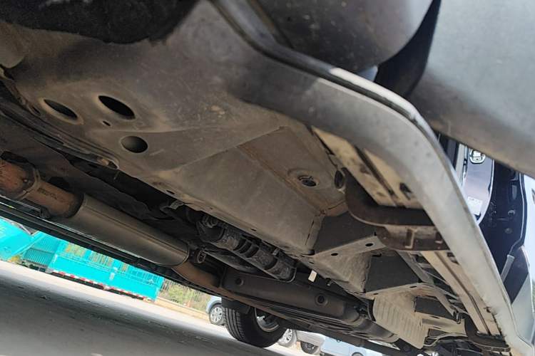 Used Buick Enclave 2020 28T Two-Wheel Drive Zhanqi Version Left Side Sill