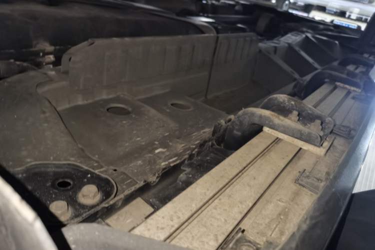 Used Buick Enclave 2020 28T Four-Wheel Drive Prestige Version Left Side Sill