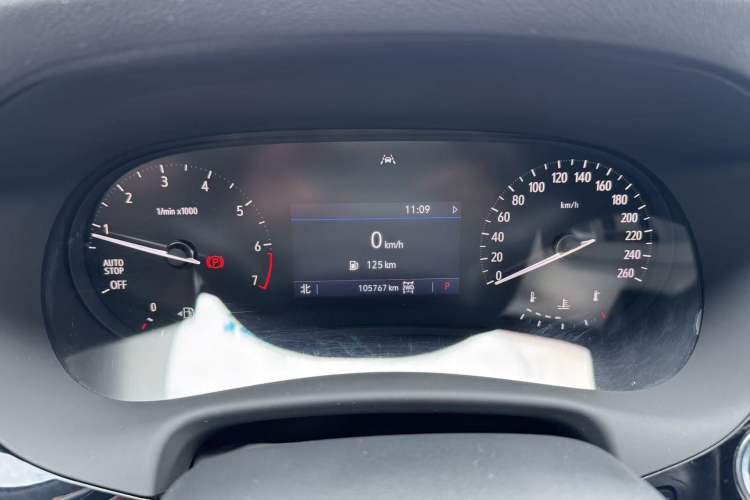 Used Buick Enclave 2020 28T Four-Wheel Drive Prestige Version Odometer Close Up