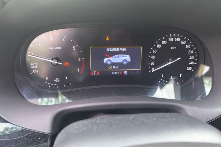 Used Buick Enclave 2020 28T Four-Wheel Drive Prestige Version Odometer Close Up