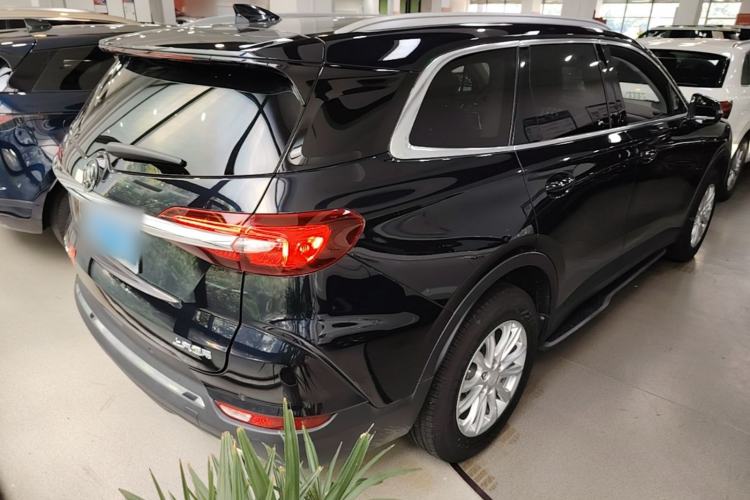 Used Buick Enclave 2020 28T Two-Wheel Drive Luxury Version Rear Right 45 Deg