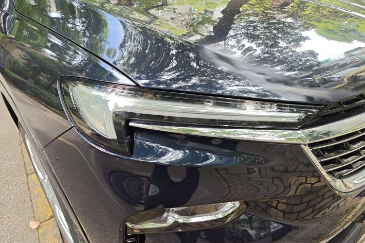 Used Buick Enclave 2020 28T Four-Wheel Drive Luxury Flagship Edition Right Front Headlight