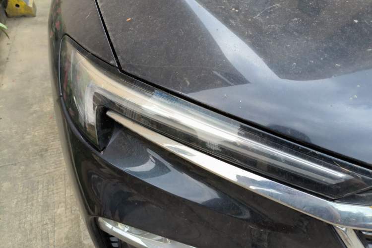 Used Buick Enclave 2020 28T Four-Wheel Drive Prestige Version Right Front Headlight