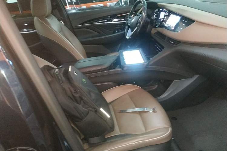 Used Buick Enclave 2020 28T Four-Wheel Drive Flagship Version Right Front Seat