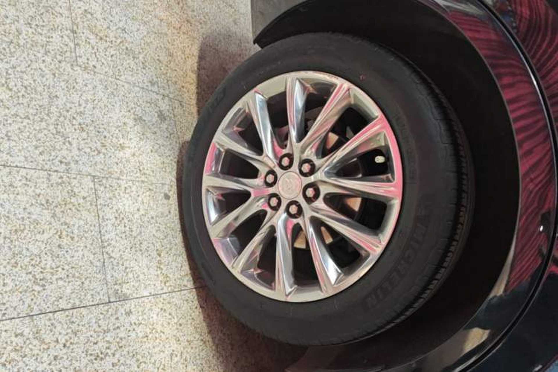 Used Buick Enclave 2020 28T Four-Wheel Drive Luxury Flagship Edition Right Rear Wheel Hub