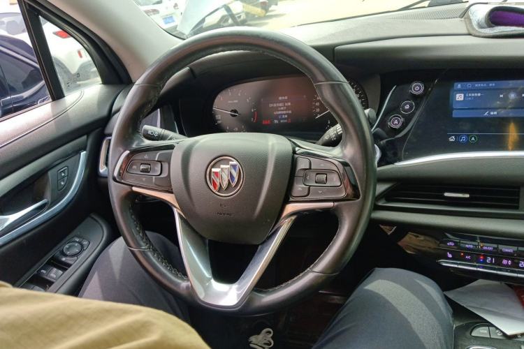 Used Buick Enclave 2020 28T Two-Wheel Drive Luxury Version Steering Wheel