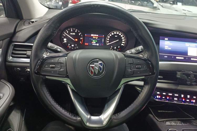 Used Buick Enclave 2020 28T Four-Wheel Drive Prestige Version Steering Wheel