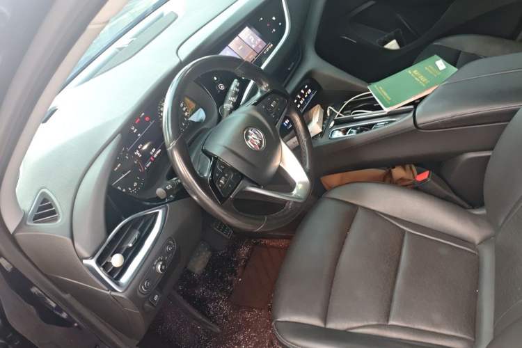 Used Buick Enclave 2020 28T Two-Wheel Drive Prestige Version Steering Wheel