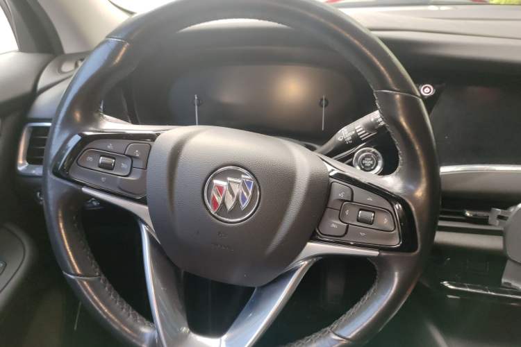 Used Buick Enclave 2020 28T Two-Wheel Drive Prestige Version Steering Wheel