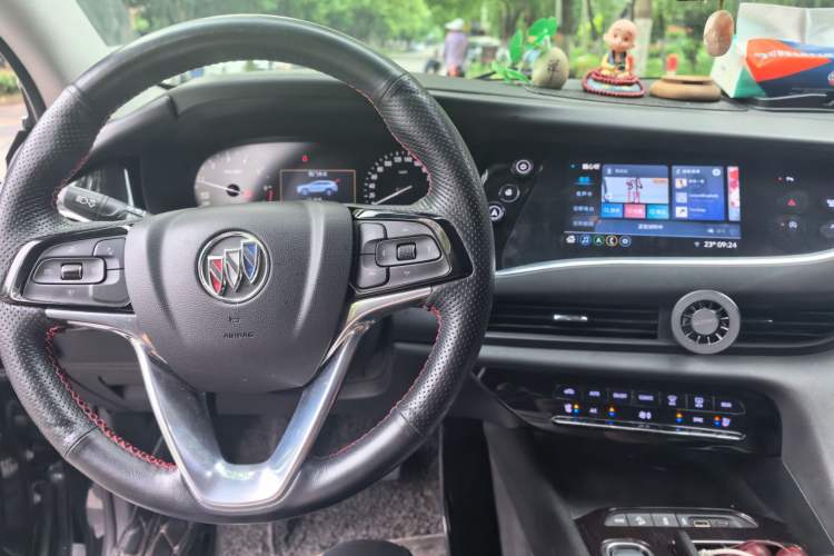 Used Buick Enclave 2020 28T Four-Wheel Drive Prestige Version Steering Wheel