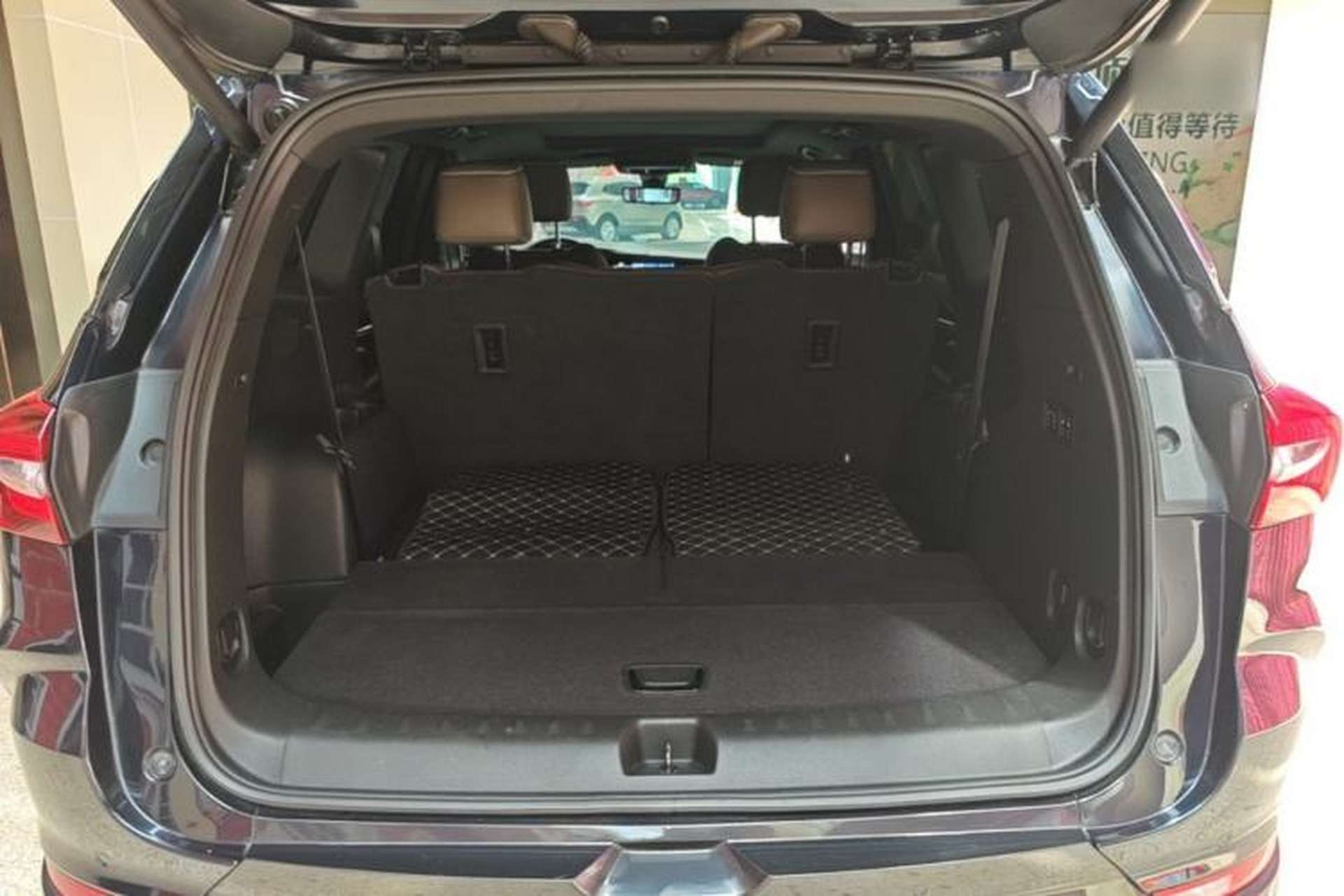 Used Buick Enclave 2020 28T Four-Wheel Drive Luxury Flagship Edition Trunk