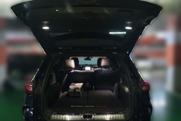 Used Buick Enclave 2020 28T Four-Wheel Drive Flagship Version Trunk