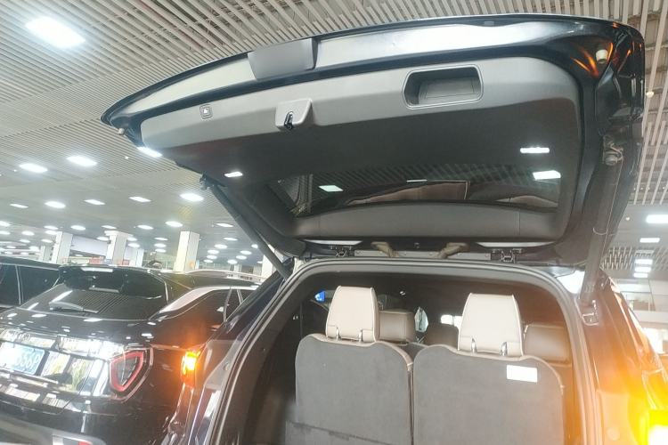 Used Buick Enclave 2020 28T Four-Wheel Drive Flagship Version Trunk