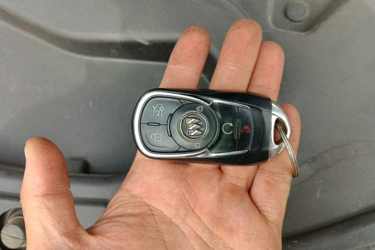 Used Buick Enclave 2020 28T Two-Wheel Drive Luxury Version Vehicle Key