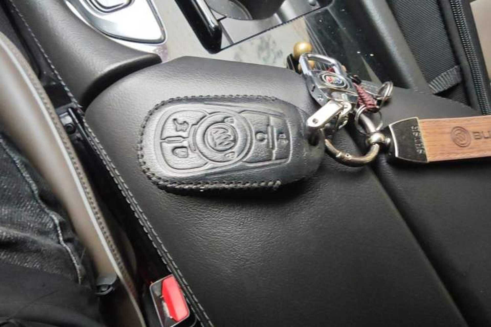 Used Buick Enclave 2020 28T Four-Wheel Drive Luxury Flagship Edition Vehicle Key