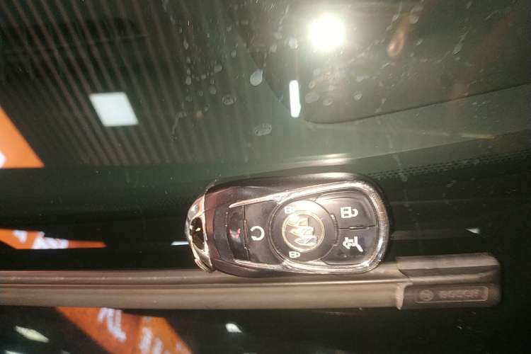 Used Buick Enclave 2020 28T Four-Wheel Drive Flagship Version Vehicle Key