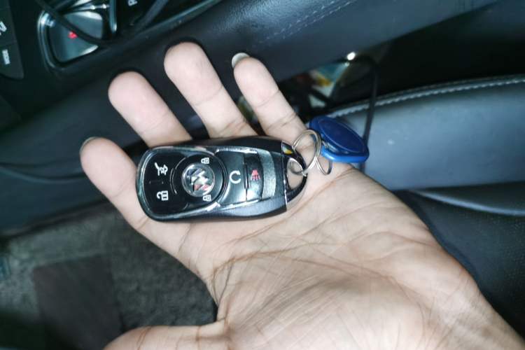 Used Buick Enclave 2020 28T Four-Wheel Drive Prestige Version Vehicle Key
