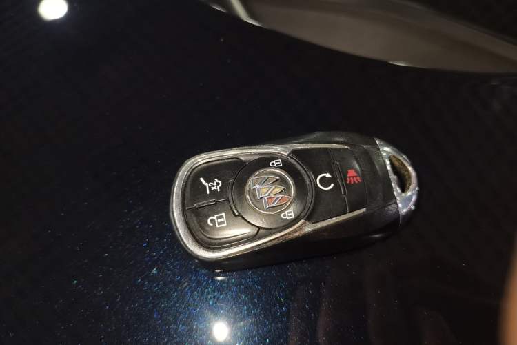 Used Buick Enclave 2020 28T Four-Wheel Drive Prestige Version Vehicle Key