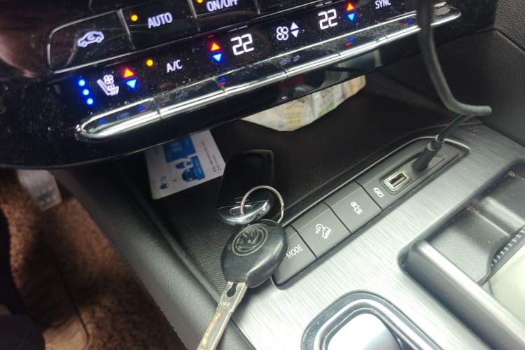 Used Buick Enclave 2020 28T Two-Wheel Drive Prestige Version Vehicle Key