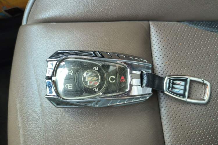 Used Buick Enclave 2020 28T Four-Wheel Drive Luxury Flagship Edition Vehicle Key