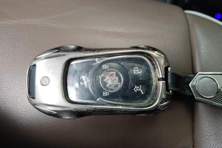 Used Buick Enclave 2020 28T Four-Wheel Drive Luxury Flagship Edition Vehicle Key