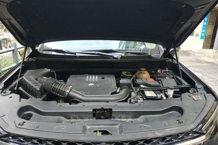 Used Buick Enclave 2020 28T All-Wheel Drive Avenir Engine Bay