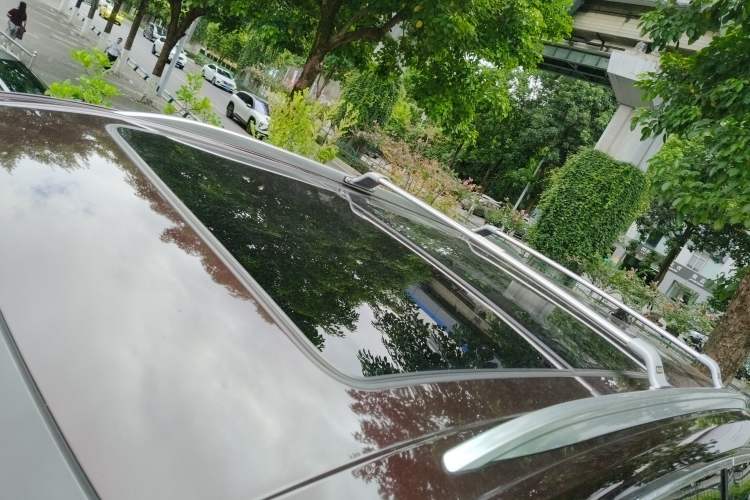 Used Buick Enclave 2020 28T All-Wheel Drive Avenir Roof
