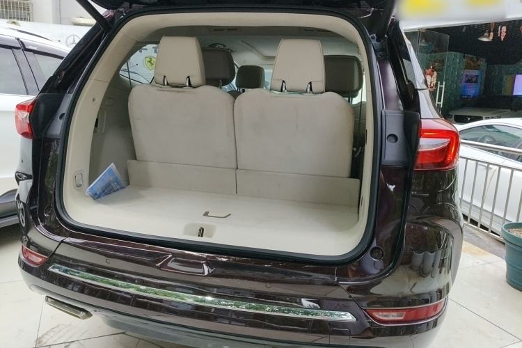 Used Buick Enclave 2020 28T All-Wheel Drive Avenir Trunk