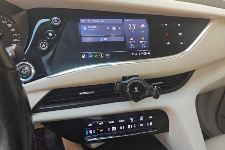 Used Buick Enclave 2020 28T All-Wheel Drive Avenir Audio And AC Panel