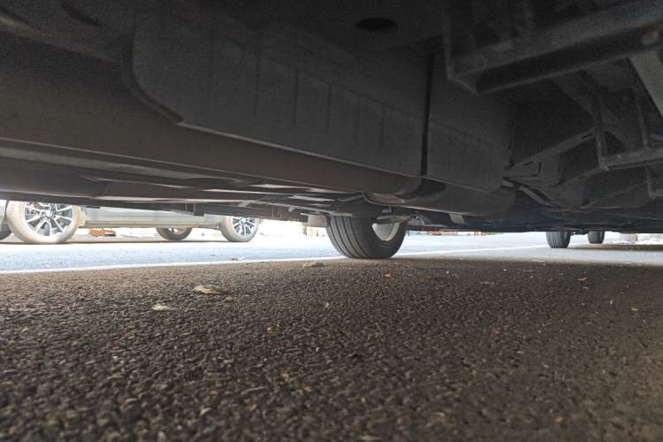 Used Buick Enclave 2020 28T All-Wheel Drive Avenir Chassis Rear Right