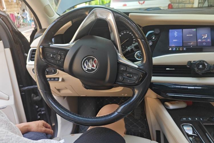 Used Buick Enclave 2020 28T All-Wheel Drive Avenir Steering Wheel